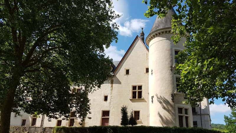 chateau de bourdilly